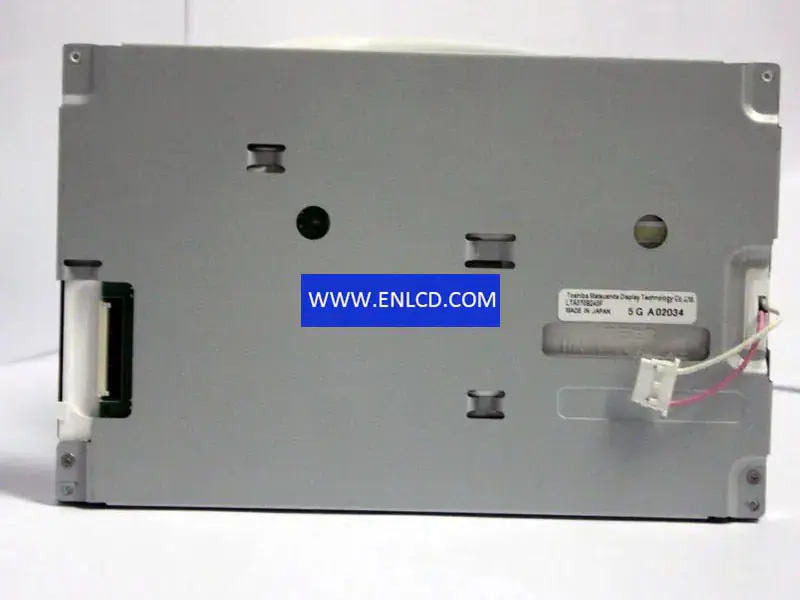 Remplacement du panneau LCD Toshiba LTA070B240F
