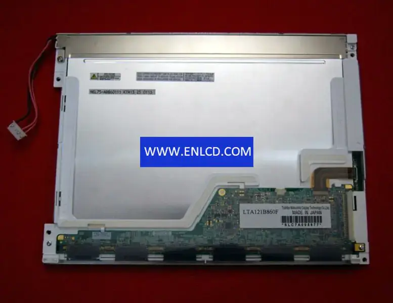 Remplacement du panneau LCD Toshiba LTA121B860F