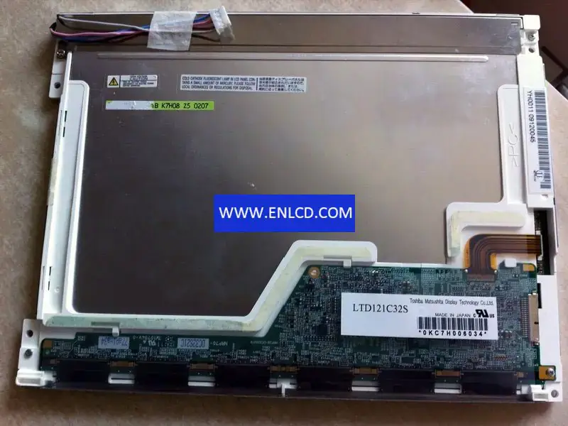 Remplacement du panneau LCD Toshiba LTD121C32S pour écran tactile