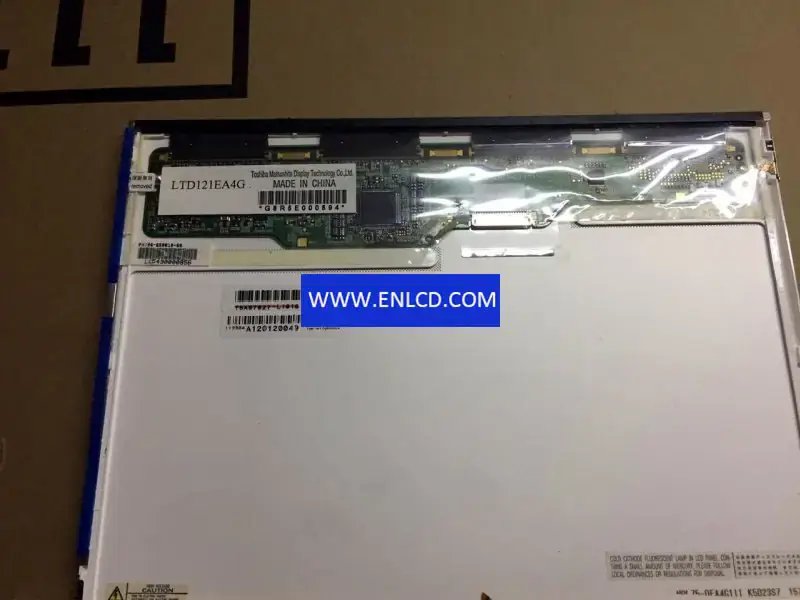 LTD121EA4G Toshiba LCD panelinin değiştirilmesi