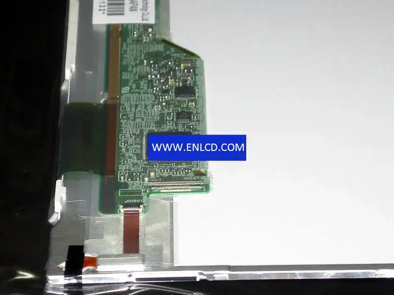 LTD121EWPF Toshiba LCD panelinin değiştirilmesi