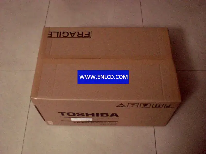 Toshiba LTM10C210 LCD panel
