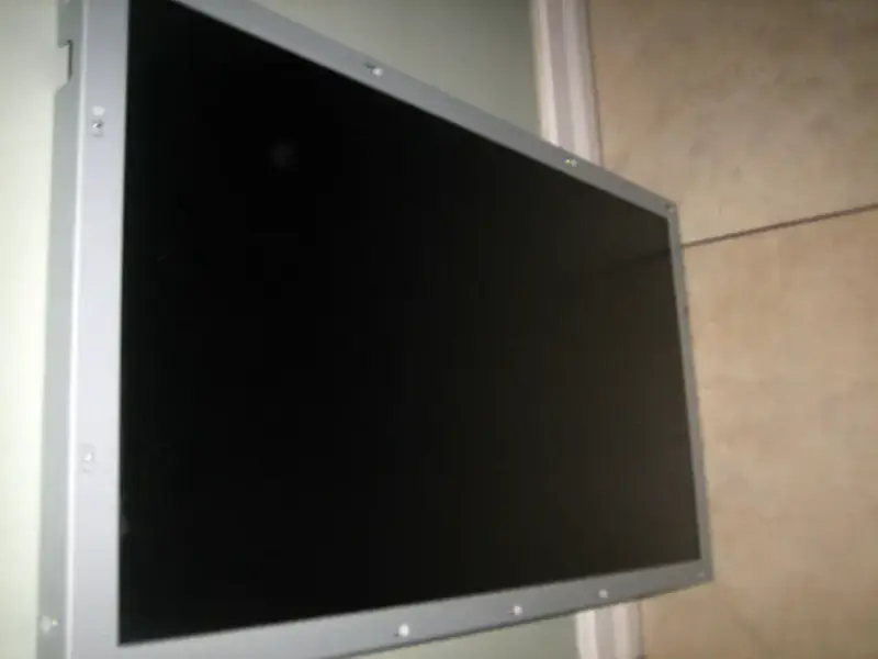 Remplacement du panneau LCD Innolux V315B1-P01 pour écran tactile