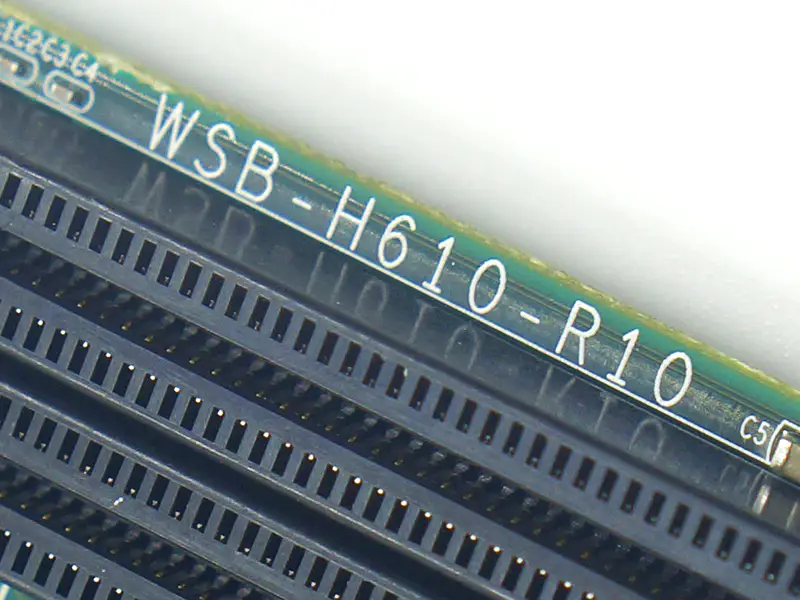 Carte mère industrielle IEI WSB-H610-R10