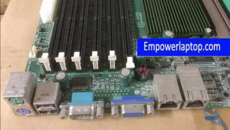 Carte mère SuperMicro X5DMS-6GM-NS 604 pour serveur