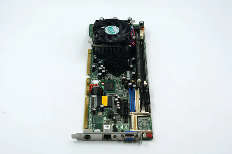 Carte mère IEI ROCKY-4786EV-RS-R41
